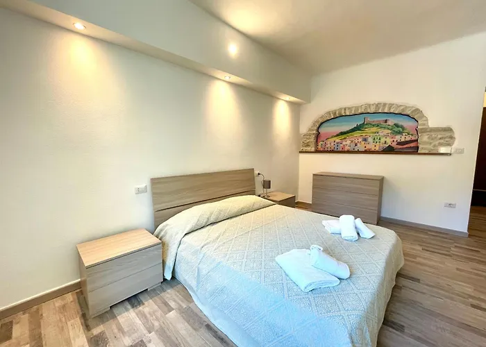 住宿加早餐酒店 Sardinian Gallery Sa Funtana